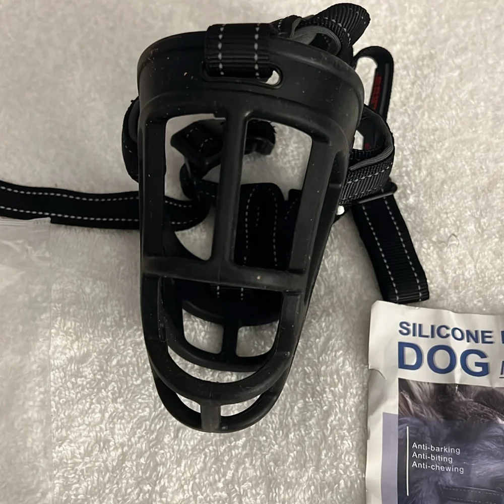 Barkless dog muzzle